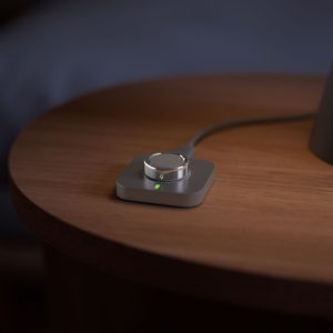 Oura Ring 4 Charger and Charging Case